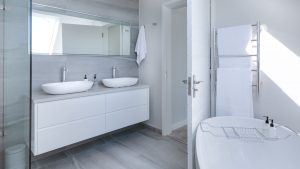 hacer acogedor baño pequeño