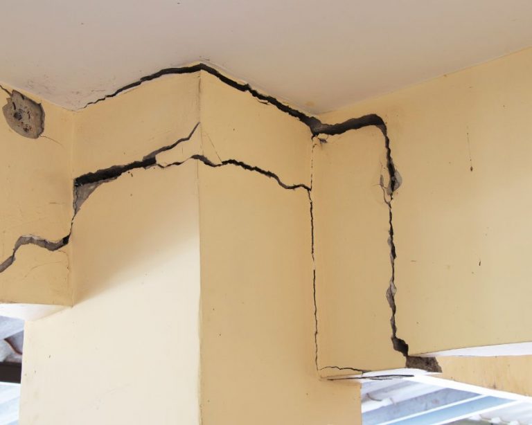 arreglar grietas pared